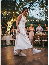 Недорогие Невеста-Женские свадебные кроссовки цвета слоновой кости с кружевом, атласными шнурками и подвеской в виде сердца со стразами – удобная свадебная обувь для свадьбы