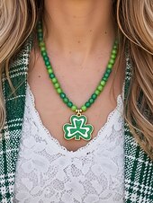 levne Příslušenství-Dámský náhrdelník s trojlístkem ze slitiny a akrylu s různými styly přívěsků, zelené korálky, ideální na Den svatého Patrika i na každodenní nošení