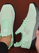 billiga Herrskor-Ljusgröna herrskor i andningsbart mesh, lätta, halkfria terrängsneakers, bekväma träningsskor för promenader, jogging, gym och St. Patrick's Day-kläder