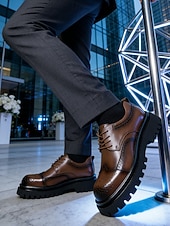 お買い得  ダービーシューズ-メンズブラウンブローグシューズ - エレガントなレースアップデザインとチャンキーソール。ビジネス、カジュアル、イブニングウェア、結婚式に最適です。