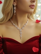 voordelige Valentijnsdag-Gouden damesketting en oorbellenset met strass-steentjes - elegante, glinsterende sieraden voor feest- en avondgelegenheden