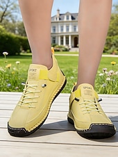 abordables Baskets femme-Baskets rouges décontractées pour femmes - chaussures confortables à lacets avec coutures apparentes et détails contrastés, idéales pour les promenades quotidiennes, les courses en extérieur, les brunchs et les sorties décontractées.