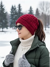 economico Cappelli da donna-berretto da donna in maglia con coda di cavallo: berretto rosso in maglia a trecce, elegante e comodo per il freddo, perfetto per attività casual e all'aperto