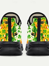  Pánské tenisky na Den svatého Patrika – zelený a květinový design s detaily trojlístku, ideální pro slavnostní oslavy