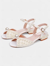 abordables mariée-Sandales de mariée blanches en perles, chaussures à petit talon bloc et bride cheville pour les mariages champêtres et formels.