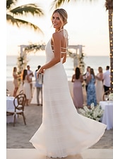 economico Piccole vestiti bianchi-Linea ad A Lunghezza al pavimento Abito Bianco Abiti per invitati a matrimoni Elegante Senza Maniche All'americana Festa in giardino Matrimonio con Arricciato