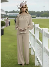 tanie Garnitury dla mamy-Dwuczęściowa Kombinezon Sięgająca podłoża Sukienka dla matki panny młodej Rękaw 1/2 Łódeczka Elegancja Prosty Ozdobny Formalny Gość weselny Szyfon z Z marszczeniami Ozdoby z pereł Koraliki