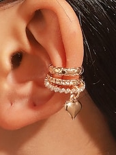 voordelige Valentijnsdag-Verstelbare oormanchetten voor dames met hartjesmotief, gestapelde oorbellen van goud- en zilverkleurige legering, modieuze sieraden zonder gaatjes, perfect als Valentijnsdate of -cadeau.