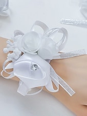 abordables Boda ACC-Ramillete de muñeca de rosas para mujer, flor de cinta de poliéster con pulsera elástica de perlas falsas, varios colores, accesorio elegante para damas de honor y novias para bodas, bailes de graduación y eventos formales.