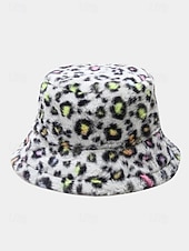 levne Dámské klobouky-Dámská čepice s leopardím potiskem a umělou kožešinou – více barev, polyesterový materiál, moderní a pohodlná na běžné nošení i do zimy