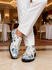 abordables Chaussures Oxford-Chaussures habillées blanches pour homme à motif floral, broderie florale bleue, modèle Oxford à lacets, style élégant et formel pour mariages, fêtes et occasions spéciales.