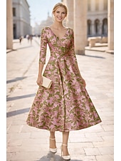  A-linje Te-lengde Cocktailkjoler Elegant Blomster 3/4 ermer V-hals Bryllup Formell Lomme Jacquard med Plissert