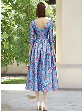 baratos Comprimento do chá-Linha A Longuette Vestido Coquetel Vestido de convidada de casamento Vestido Para Mãe dos Noivos Manga 3/4 Decote V Elegante Simples Casual Formal Cetim Elástico com Pregas Estampado