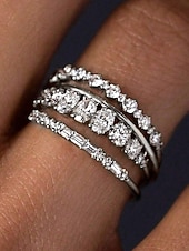 preiswerte Hochzeit ACC-Set aus stapelbaren Damenringen aus einer Legierung, gold- und silberfarbene Zirkonia-Ringe, eleganter minimalistischer Stil für Bräute, Hochzeitszeremonien, Verlobungen und den Alltag