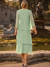 economico Set di abiti per la mamma-Tubino Colonna Lunghezza Tè Abito da invitata a nozze Abito da cerimonia per signora Manica 3/4 Collo gioiello Elegante Ospite di nozze Chiffon Con Stola con Arricciatura