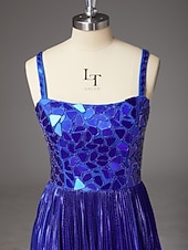 economico Abiti da Sera a Linea A-Linea ad A Strascico a Terra Abito da invitata a nozze Abito Formale Abito da sera Abito da Sera Elegante Scintillante Stile Celebrità Senza Maniche Spalline sottili Festa serale Matrimonio con