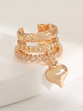 voordelige Valentijnsdag-Verstelbare oormanchetten voor dames met hartjesmotief, gestapelde oorbellen van goud- en zilverkleurige legering, modieuze sieraden zonder gaatjes, perfect als Valentijnsdate of -cadeau.