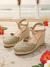 abordables Femmes-Espadrilles compensées blanches en dentelle pour femmes - élégantes sandales à plateforme crochetées à bout fermé et bride cheville, chaussures confortables pour les vacances d'été à la plage.
