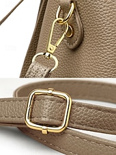 billiga Hand- och toteväskor-Handväska i konstläder för kvinnor – flerfärgade alternativ, mångsidiga axel- och crossbody-modeller, trendig och hållbar för både vardagliga och semiformella tillfällen