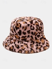 levne Dámské klobouky-Dámská čepice s leopardím potiskem a umělou kožešinou – více barev, polyesterový materiál, moderní a pohodlná na běžné nošení i do zimy