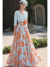 baratos Comprimento do chão-Linha A Vestidos Longo Vestido de convidada de casamento Vestido Para Mãe dos Noivos Manga 3/4 Decote V Elegante Vintage Simples Formal Chiffon com Estampa floral Franzido