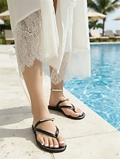 abordables Sandales à glissière-Sandales plates minimalistes pour femmes, en similicuir marron, avec bride en métal doré – idéales pour les vacances à la plage et les séjours en station balnéaire. &amp;voyageurs élégants