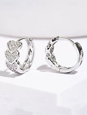 levne Valentýna-Dámské křišťálové náušnice ve tvaru srdce, pozlacená slitina, více barev, ideální na Valentýna, svatby i každodenní nošení