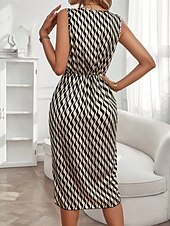 Χαμηλού Κόστους Ριγέ και γεωμετρικό φόρεμα-Γυναικεία Φόρεμα μέχρι το γόνατο Φόρεμα σε ευθεία γραμμή Φόρεμα με δέσιμο στα πλάγια Κομψό Μοντέρνα Καθημερινά ΕΞΩΤΕΡΙΚΟΥ ΧΩΡΟΥ Διακοπές Κανονικό Γεωμετρικό Αμάνικο Με σούρα στο λαιμό