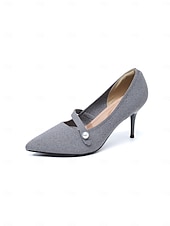 abordables Pompes Classiques-Women's Burgundy Pointed Toe Knit Pumps with Pearl Strap Accent – Comfortable High Stiletto Heels for Daily Commuting, Office Wear &amp; Elegant Professional Ladies