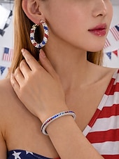  Vereinigte Staaten 250. Jubiläum Damen thematische Acryl Ohrringe – Mehrere Designs Rot Weiß und Blau perfekt für den Unabhängigkeitstag und US-Feierlichkeiten