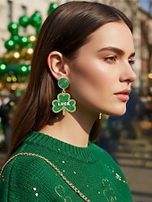 abordables Accesorios-Pendientes de trébol para mujer: aleación, varios estilos, verde, ideal para el Día de San Patricio, uso diario.