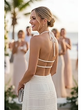 economico Piccole vestiti bianchi-Linea ad A Lunghezza al pavimento Abito Bianco Abiti per invitati a matrimoni Elegante Senza Maniche All'americana Festa in giardino Matrimonio con Arricciato