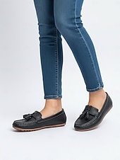 cheap Women's Slip-Ons &amp; Loafers-Women's White Tassel Moccasins Loafers – Soft Faux Leather Slip-On Shoes for Work, Weekend Wear, Travel &amp; Smart Casual Looks