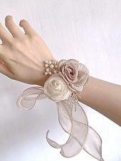 baratos Casamento ACC-Conjunto de corsage feminino em poliéster para casamento, com flor de pulso para dama de honra em tons de champanhe e branco e boutonnière para padrinho, estilo elegante e romântico para cerimônias de casamento, noivado e eventos formais.