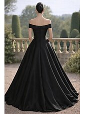 preiswerte A-Linie Abendkleider-A-Linie Bodenlang Abendkleid Ballkleid Festliche Kleidung Elegant seidig Kurzarm Schulterfrei Hochzeit Formell Tasche Satin Tiefer Wasserfall-Rückenausschnitt mit Gestickte Blume Falten