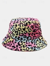 levne Dámské klobouky-Dámská čepice s leopardím potiskem a umělou kožešinou – více barev, polyesterový materiál, moderní a pohodlná na běžné nošení i do zimy