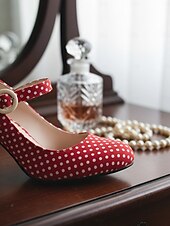 levne Retro styl 50. let-Dámské vintage puntíkované lodičky Mary Jane z 50. let - retro rockabilly boty s kulatou špičkou a robustním podpatkem na středním podpatku na letní dovolenou &amp;večírky