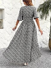 abordables Vestidos casuales con flores-Women's Long Dress Maxi Dress A Line Dress Floral Dress Elegant Fashion Modern Daily Outdoor Vacation Regular Fit Floral Short Sleeve V Neck Blue Black Brown Summer Spring
