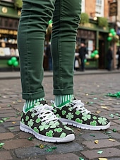  Herrsneakers för St. Patrick's Day – grönt shamrockmönster med bekväm passform, snygga skor för fester och högtider