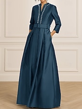 levne Šaty na večer ve tvaru A-A-Linie Na zem Večerní šaty Plesové Formální šaty Elegantní Styl celebrit Hedvábný povrch 3/4 délka rukávu Do V Zahradní slavnost Svatební Elastický satén s Křišťály
