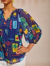  夏の逃避行にぴったりの、軽やかなシフォンブラウス