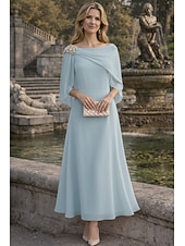 baratos Comprimento do tornozelo-Linha A Até o Tornozelo Vestido de convidada de casamento Vestido formal Vestido de noite Vestido Para Mãe dos Noivos Sem Manga Meia Manga Decote Canoa Elegante Vintage Formal Chiffon com Detalhes em