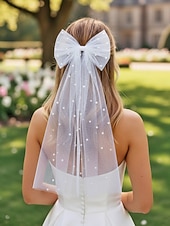 voordelige Huwelijk ACC-Elegante bruidssluier van tule met vlindermotief en imitatieparels, een bruidshoofdtooi van mesh in verschillende kleuren voor formele avondfeesten en bruiloften, en een haaraccessoire voor gala's en speciale gelegenheden.