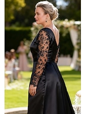 cheap Mom's Jumpsuits-Jumpsuits Floor Length Mother of the Bride Dress Long Sleeve Plunging Neck Elegant Formal Wedding Guest Satin with Lace