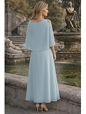baratos Comprimento do tornozelo-Linha A Até o Tornozelo Vestido de convidada de casamento Vestido formal Vestido de noite Vestido Para Mãe dos Noivos Sem Manga Meia Manga Decote Canoa Elegante Vintage Formal Chiffon com Detalhes em