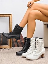 levne Nevěsta-Dámské svatební boty na šněrování ve vintage stylu – elegantní bílé krajkové a kožené svatební boty pro městské svatby