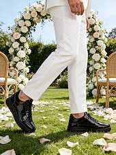 economico Sneakers Eleganti-sneakers slip-on nere da uomo con logo ricamato: eleganti scarpe in similpelle per gli invitati al matrimonio che cercano comfort e moda