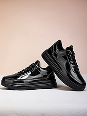 economico Sneakers Eleganti-sneakers slip-on nere da uomo con logo ricamato: eleganti scarpe in similpelle per gli invitati al matrimonio che cercano comfort e moda