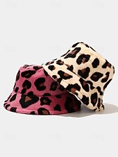 levne Dámské klobouky-Dámská čepice s leopardím potiskem a umělou kožešinou – více barev, polyesterový materiál, moderní a pohodlná na běžné nošení i do zimy