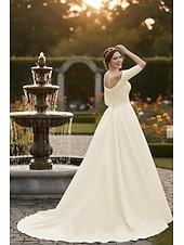  فساتين زفاف A-الخط دون الكتف نصف كم ذيل مثل الفرشاة ساتان فساتين الزفاف مع روش لون صلب